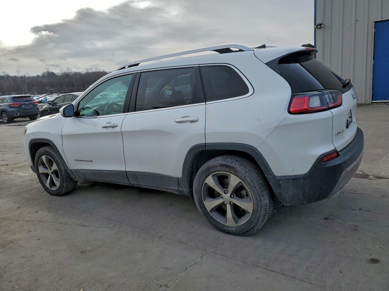 2021 JEEP CHEROKEE