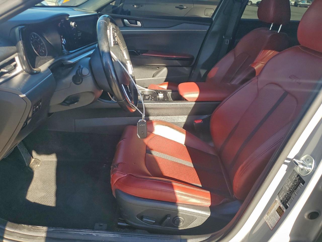 2023 KIA K5