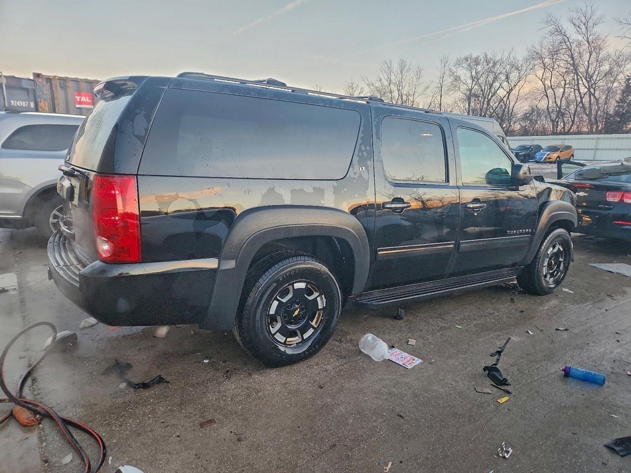 2014 CHEVROLET Suburban