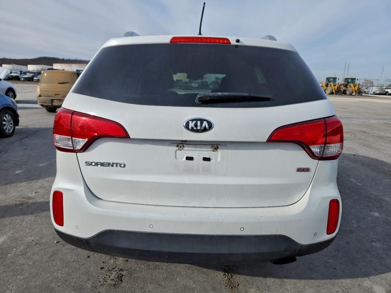 2015 KIA SORENTO