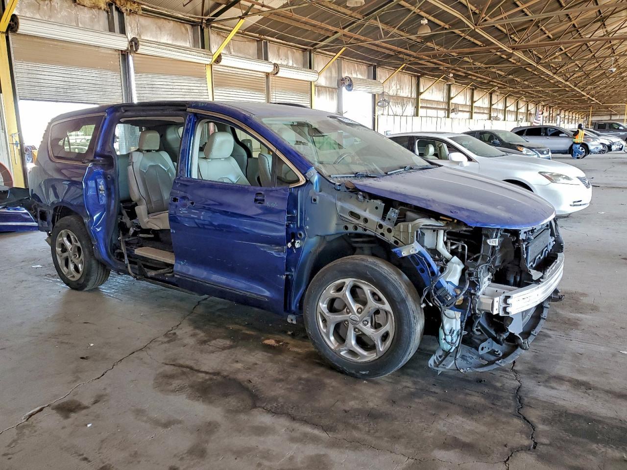 2021 CHRYSLER Pacifica