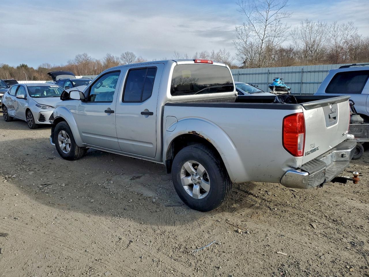 2013 NISSAN Frontier