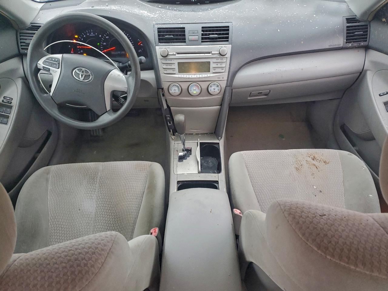 2010 TOYOTA CAMRY