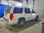 2010 CADILLAC ESCALADE