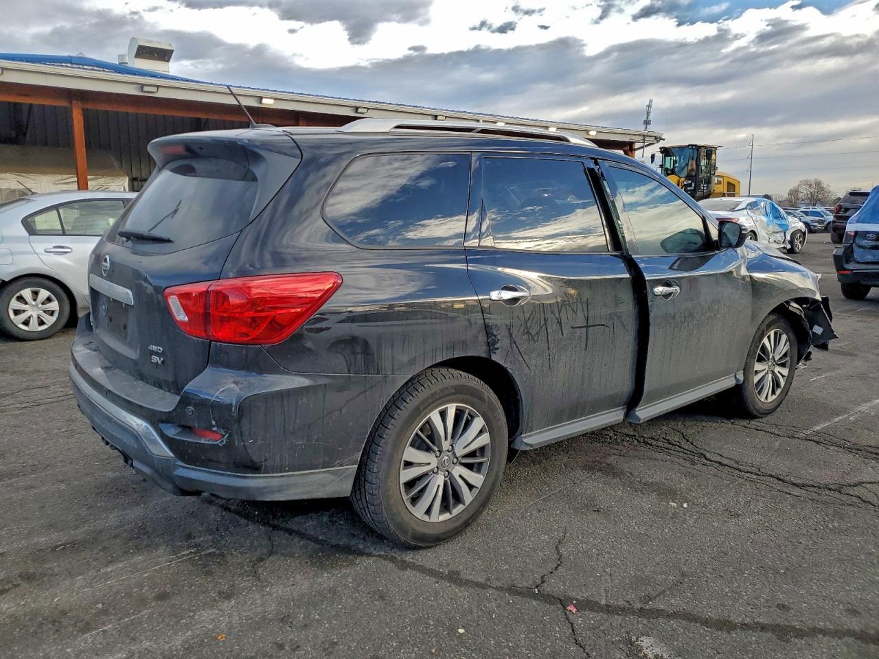 2018 NISSAN PATHFINDER