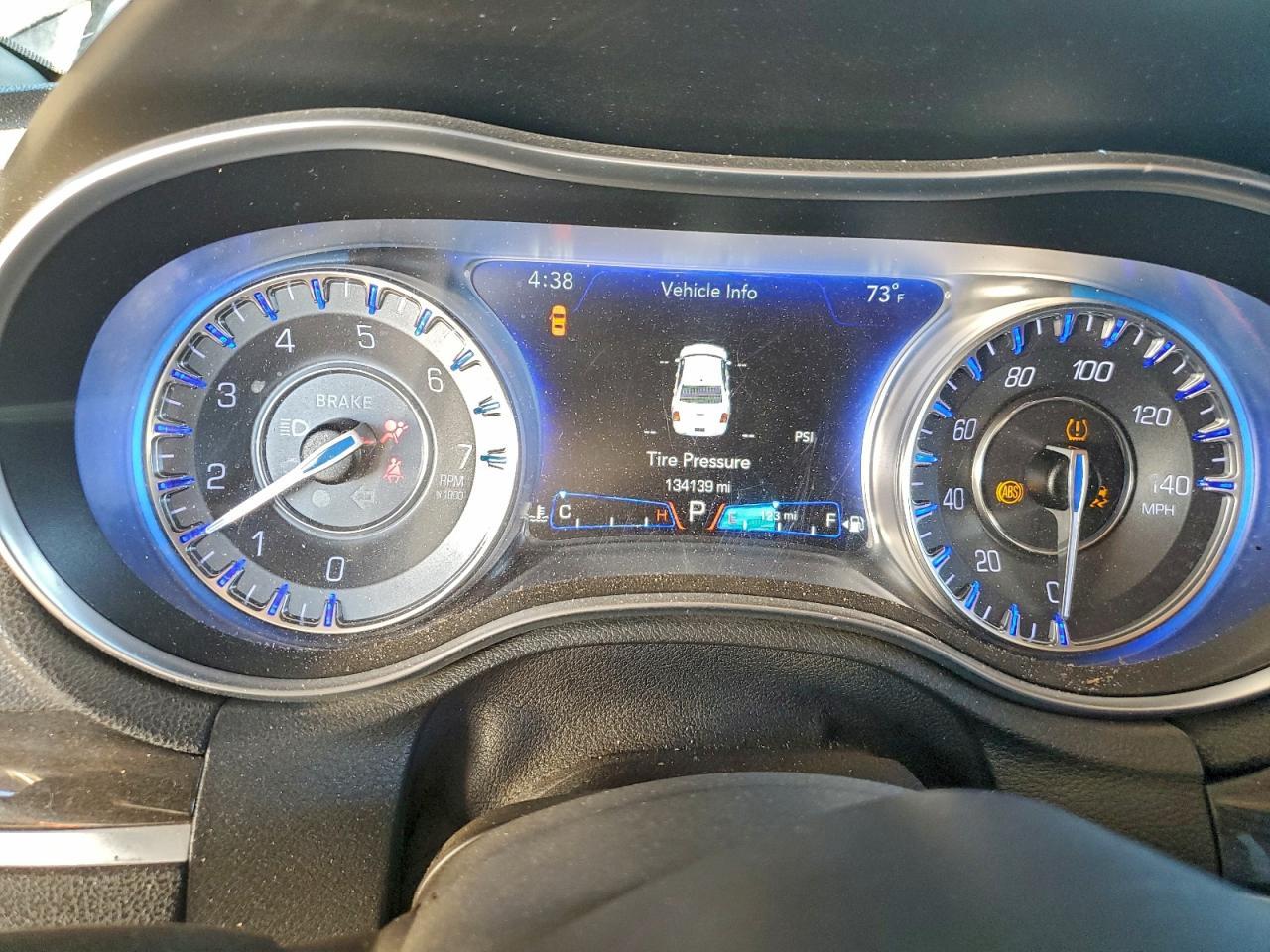 2016 CHRYSLER 300