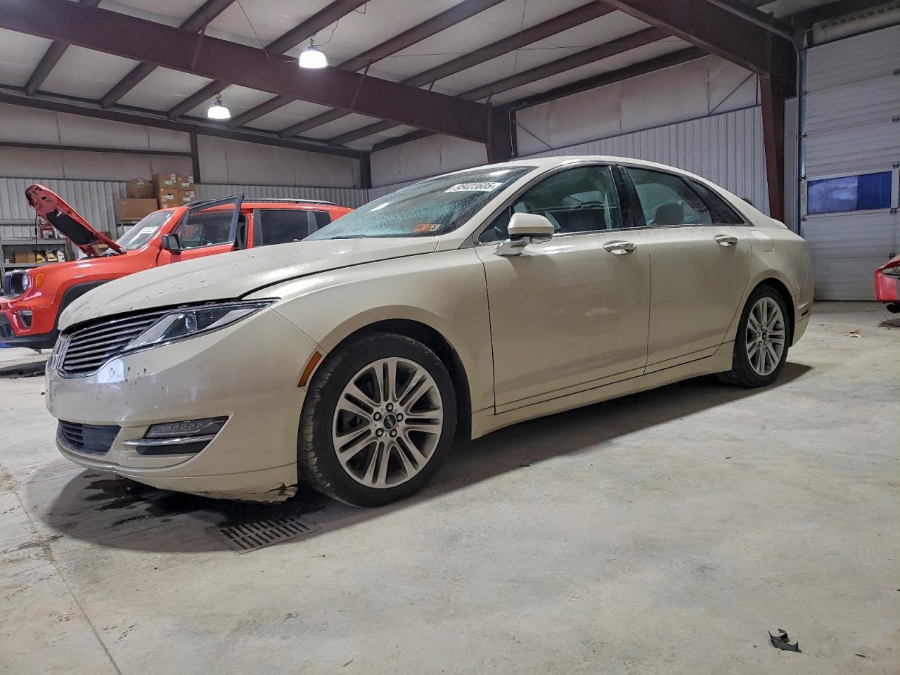 2016 LINCOLN MKZ
