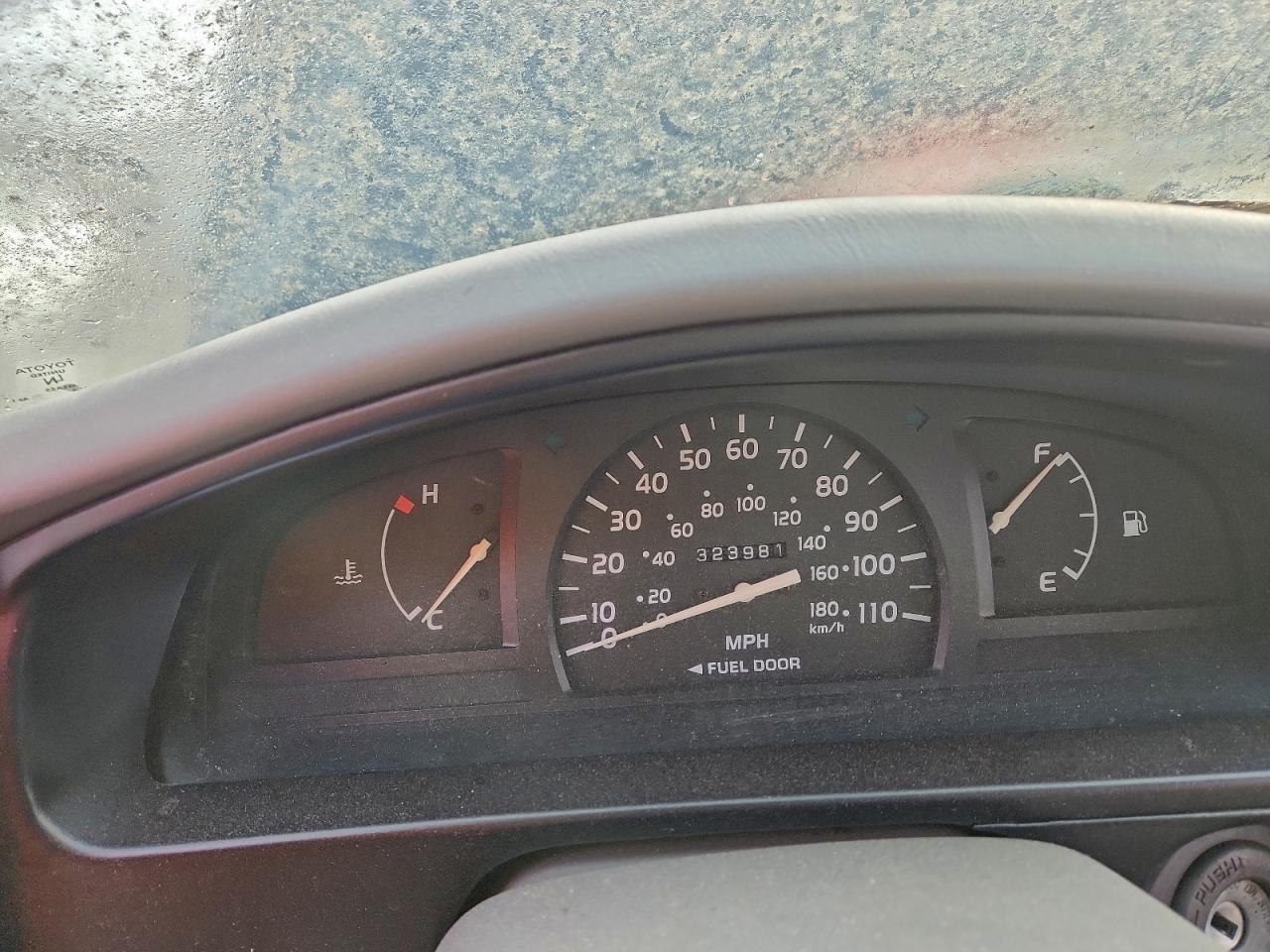 2001 TOYOTA TACOMA