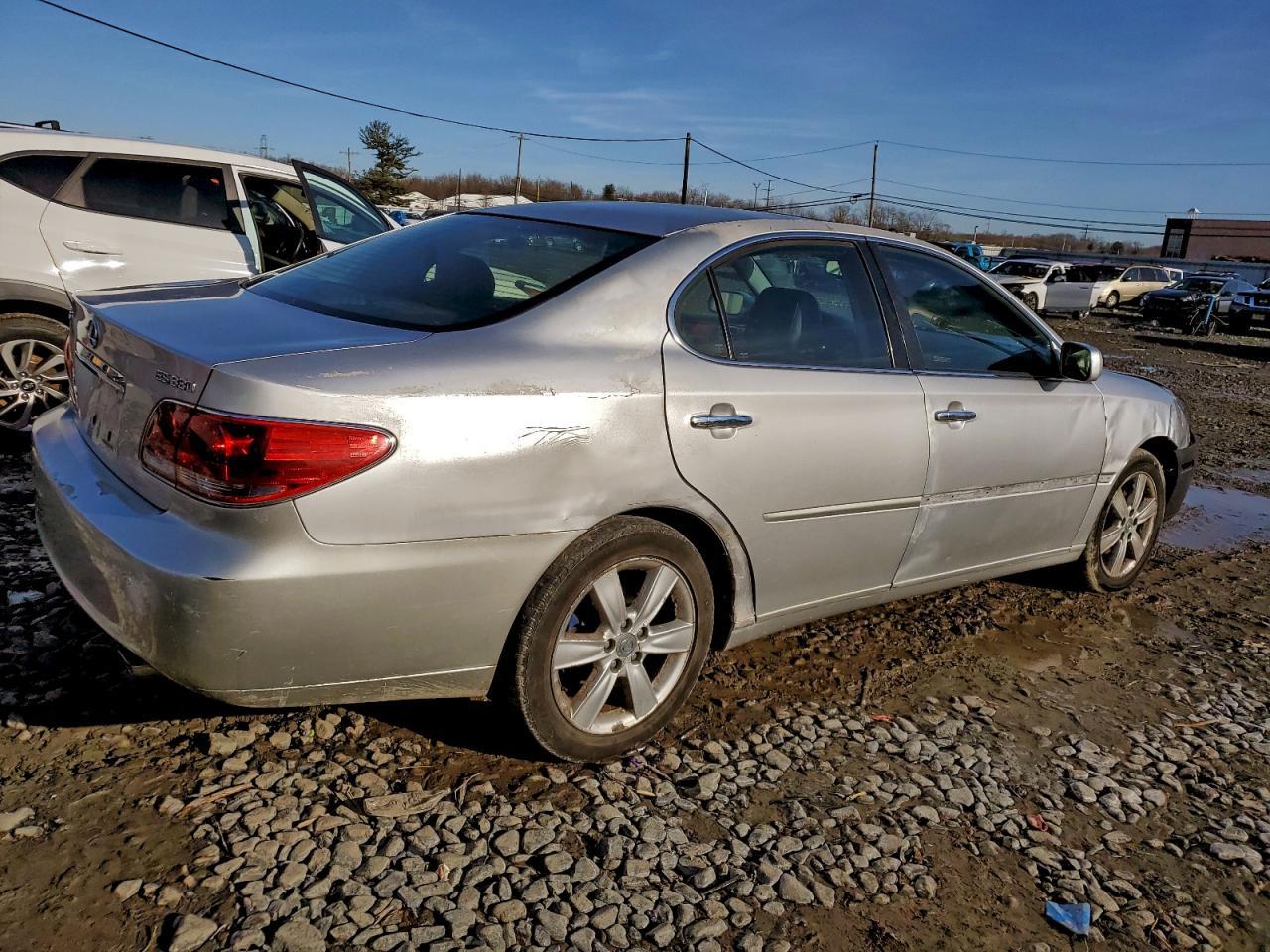 2005 LEXUS ES 330