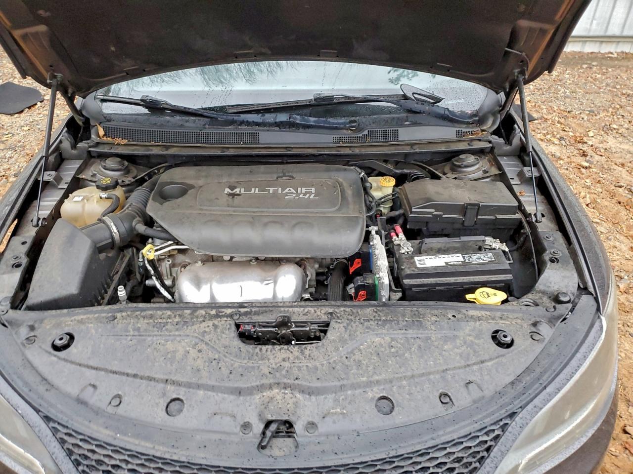 2015 CHRYSLER 200