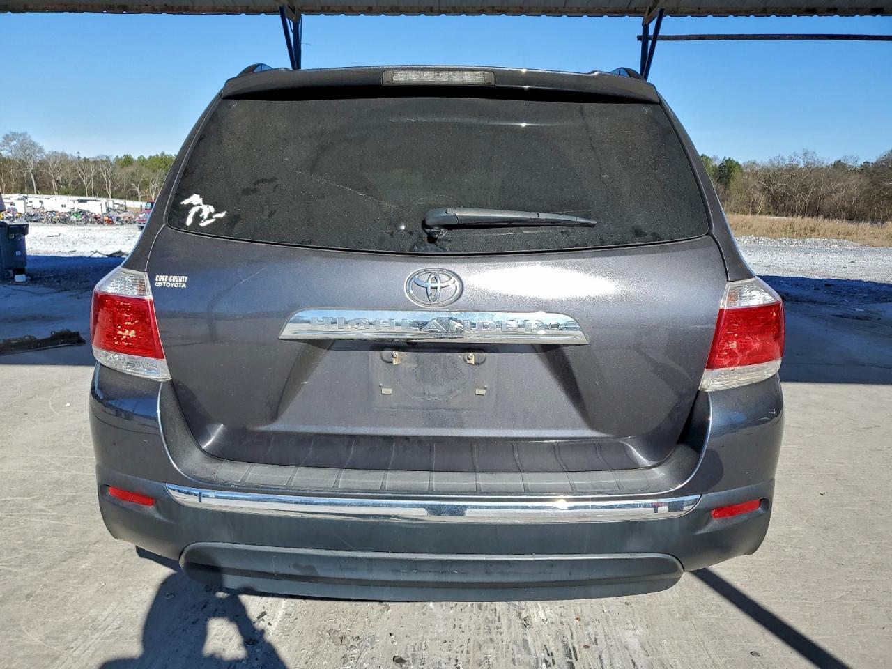 2013 TOYOTA HIGHLANDER