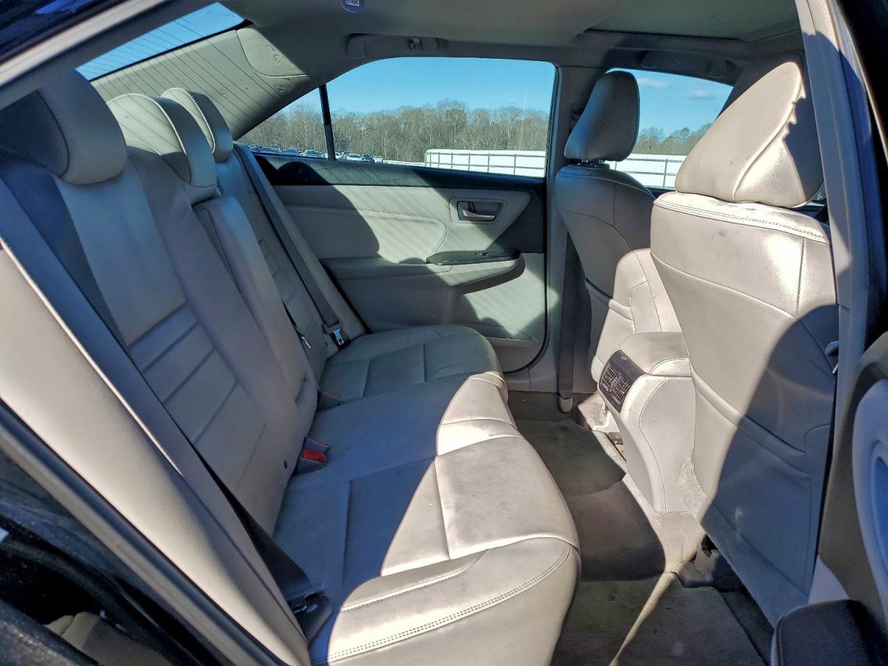 2017 TOYOTA CAMRY