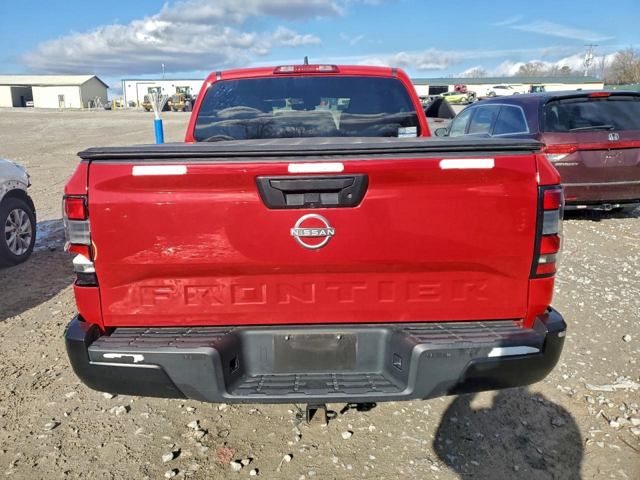 2022 NISSAN Frontier