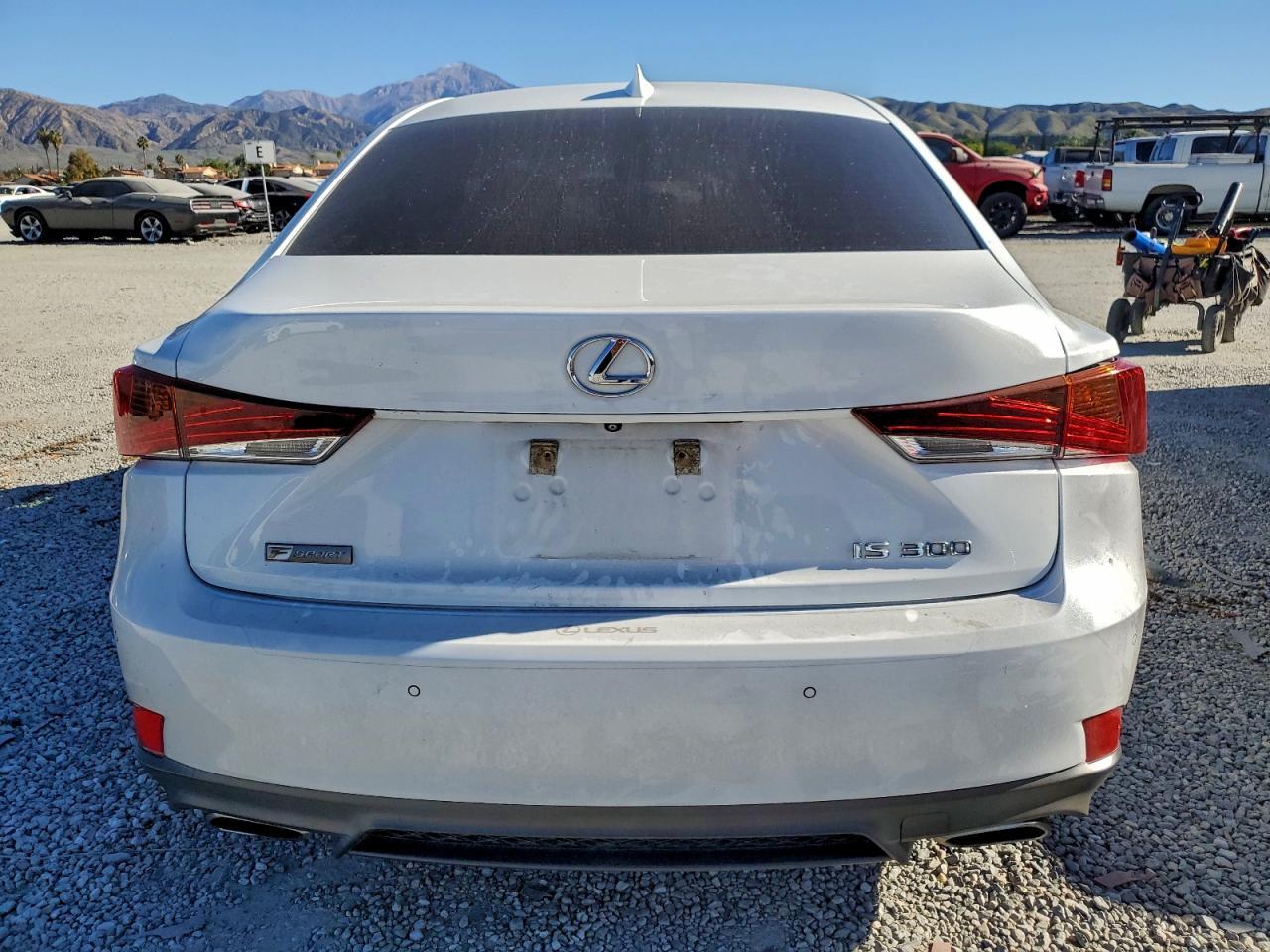 2018 LEXUS IS 300