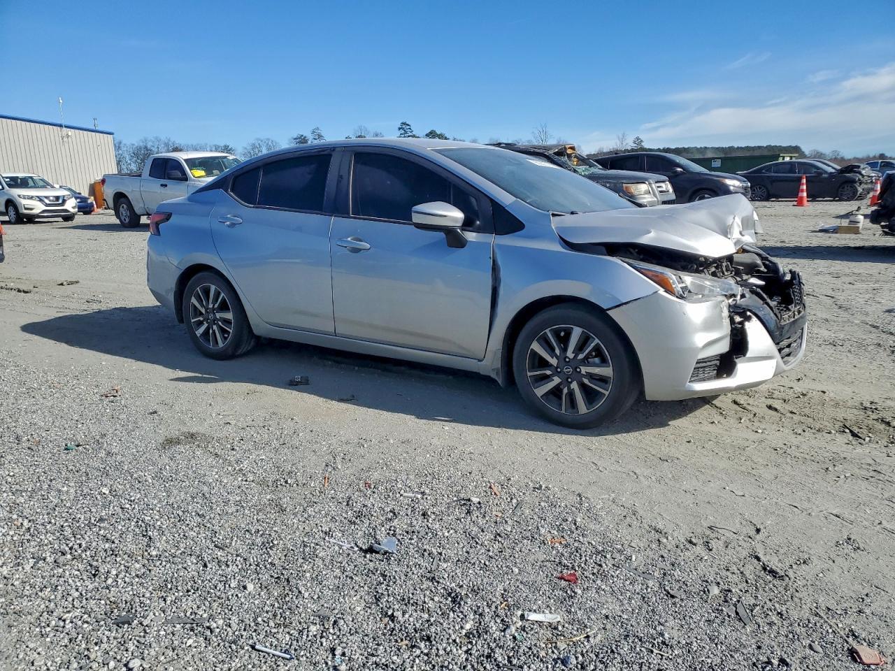 2021 NISSAN VERSA