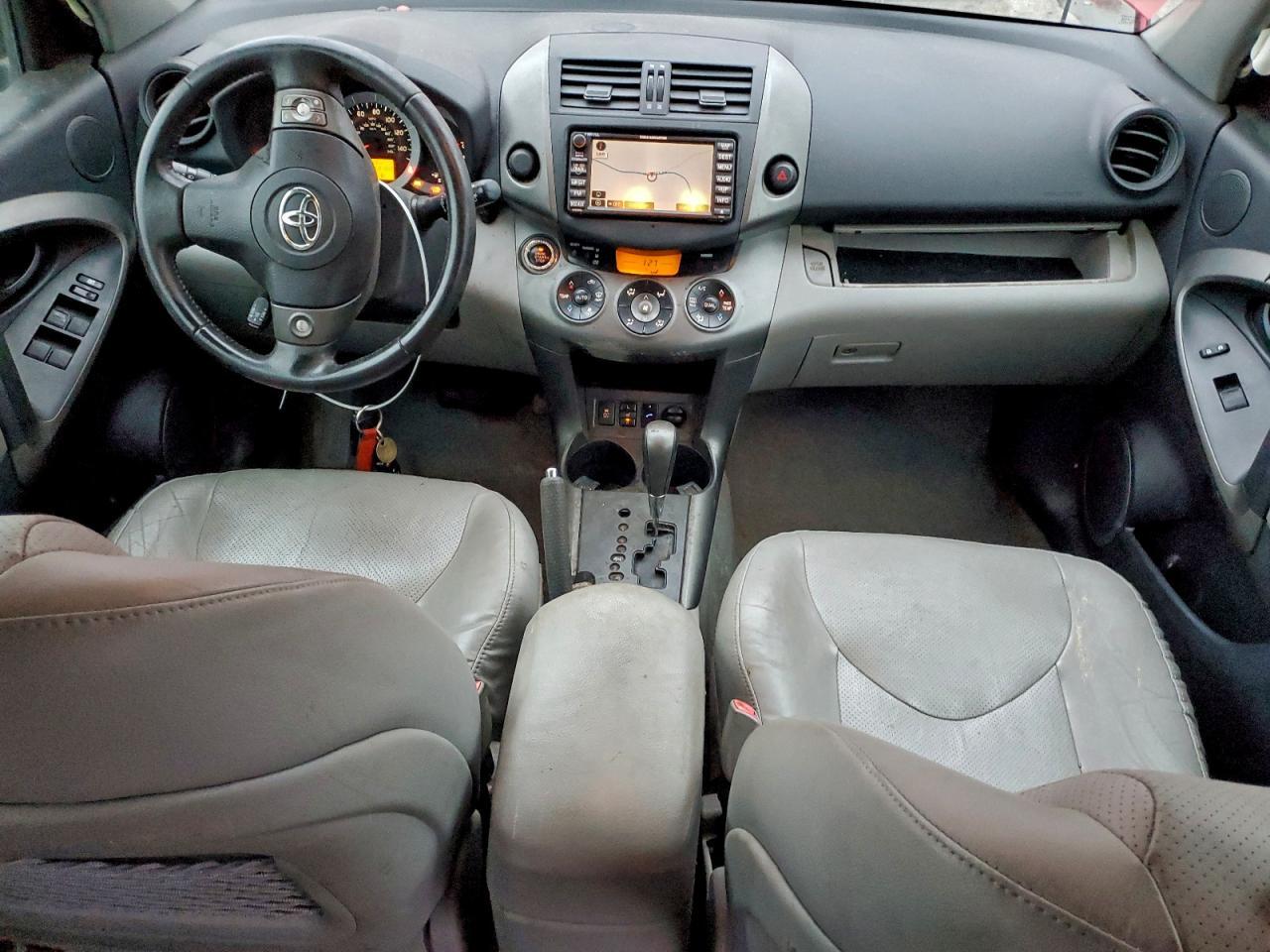 2011 TOYOTA RAV4