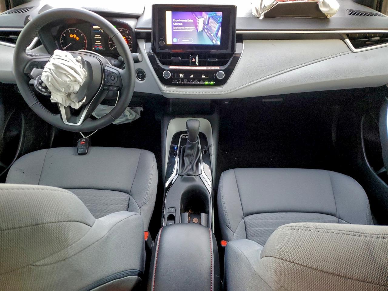 2025 TOYOTA COROLLA