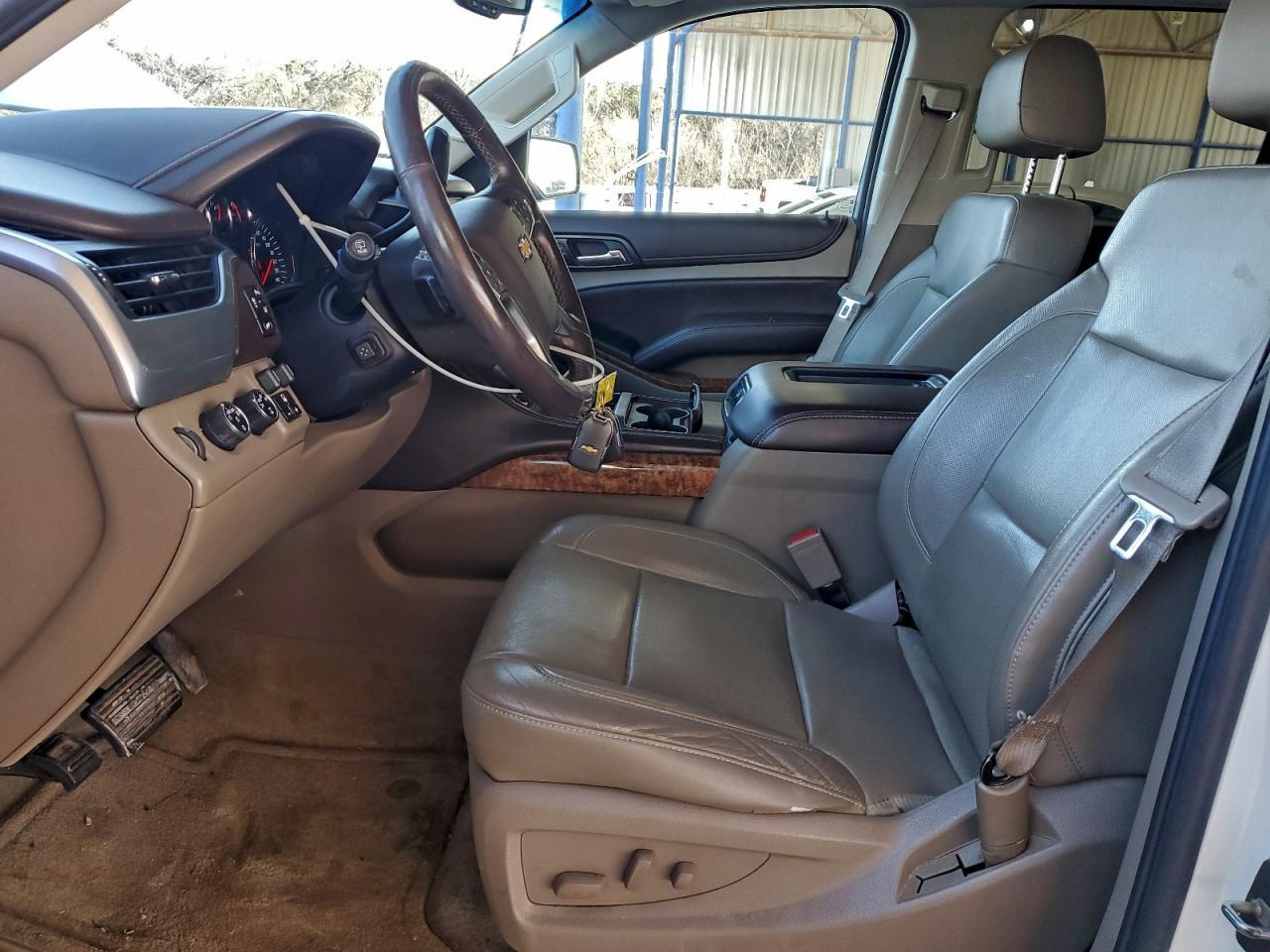 2015 CHEVROLET Suburban