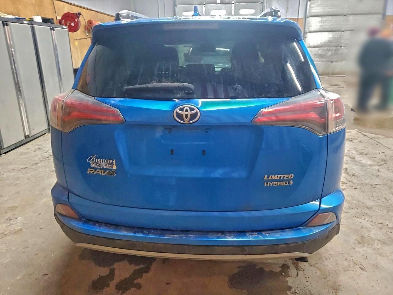 2017 TOYOTA RAV4