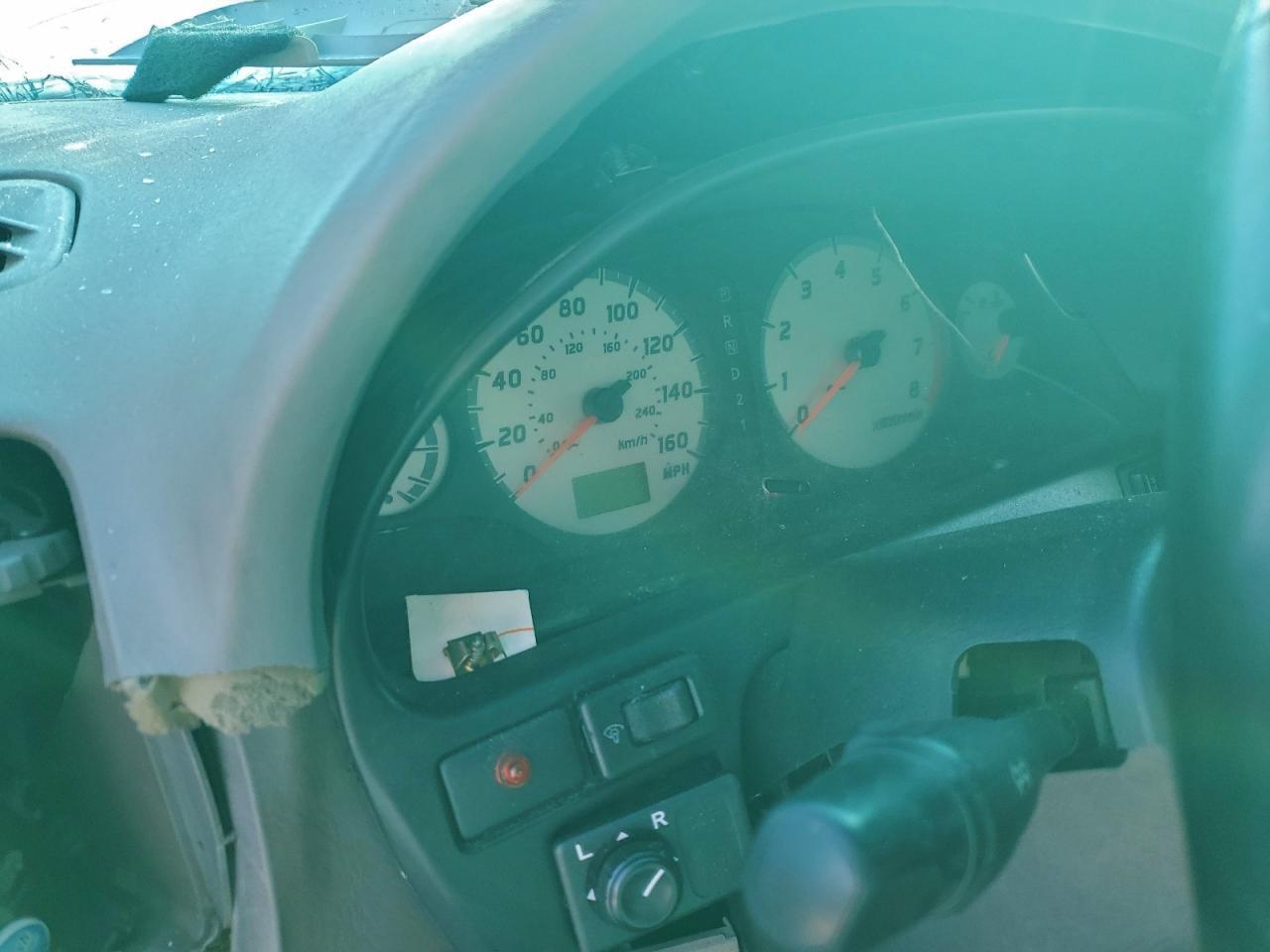 2001 NISSAN Maxima