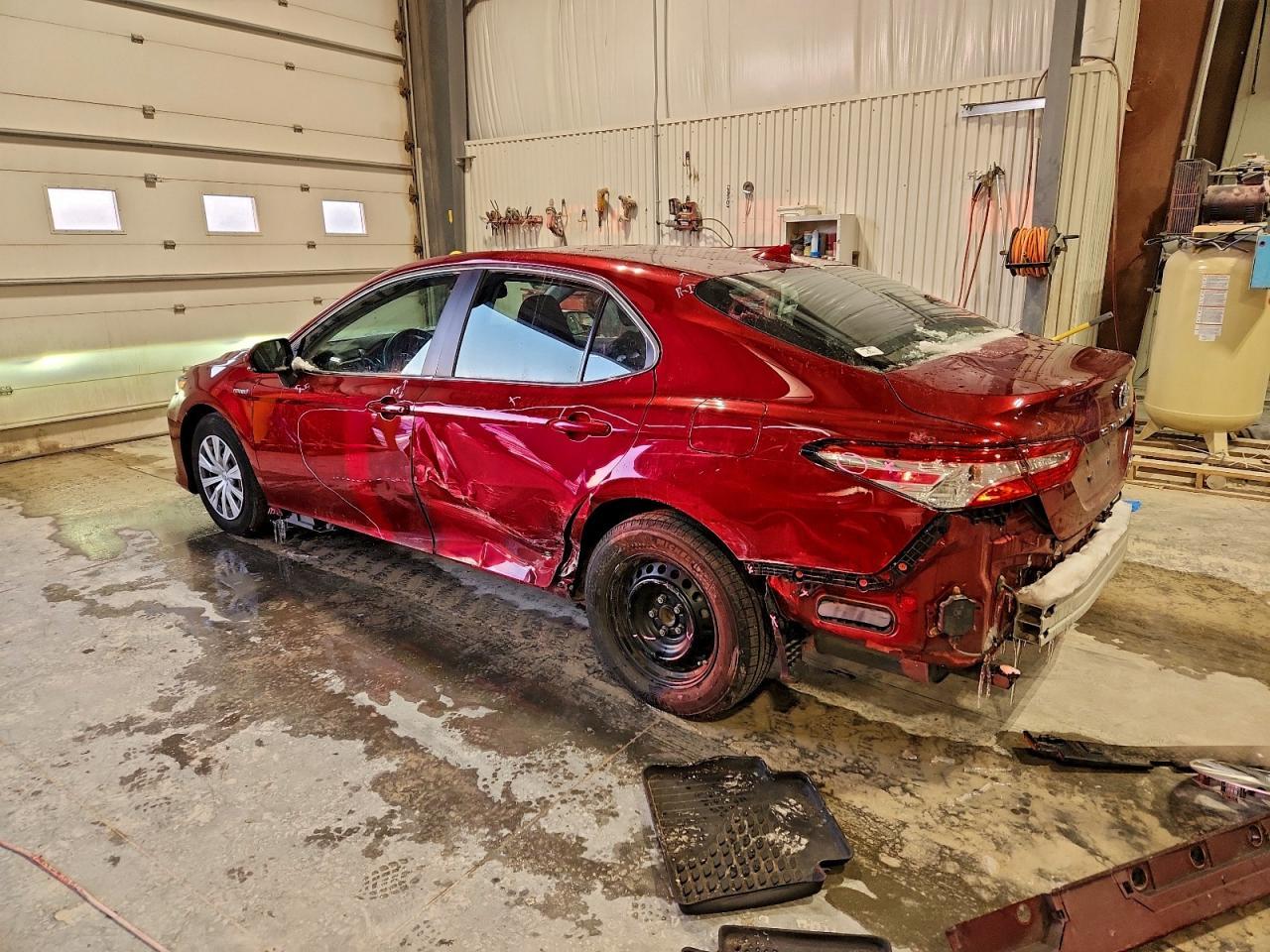 2018 TOYOTA CAMRY