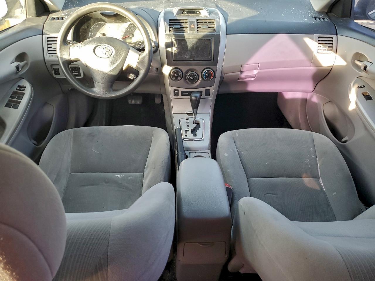 2013 TOYOTA COROLLA