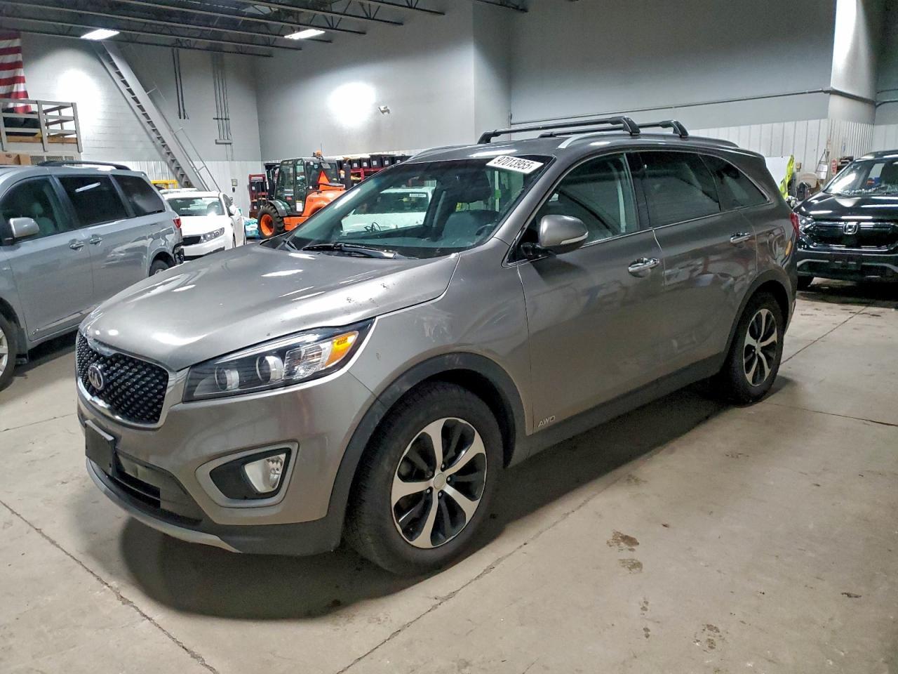 2016 KIA SORENTO