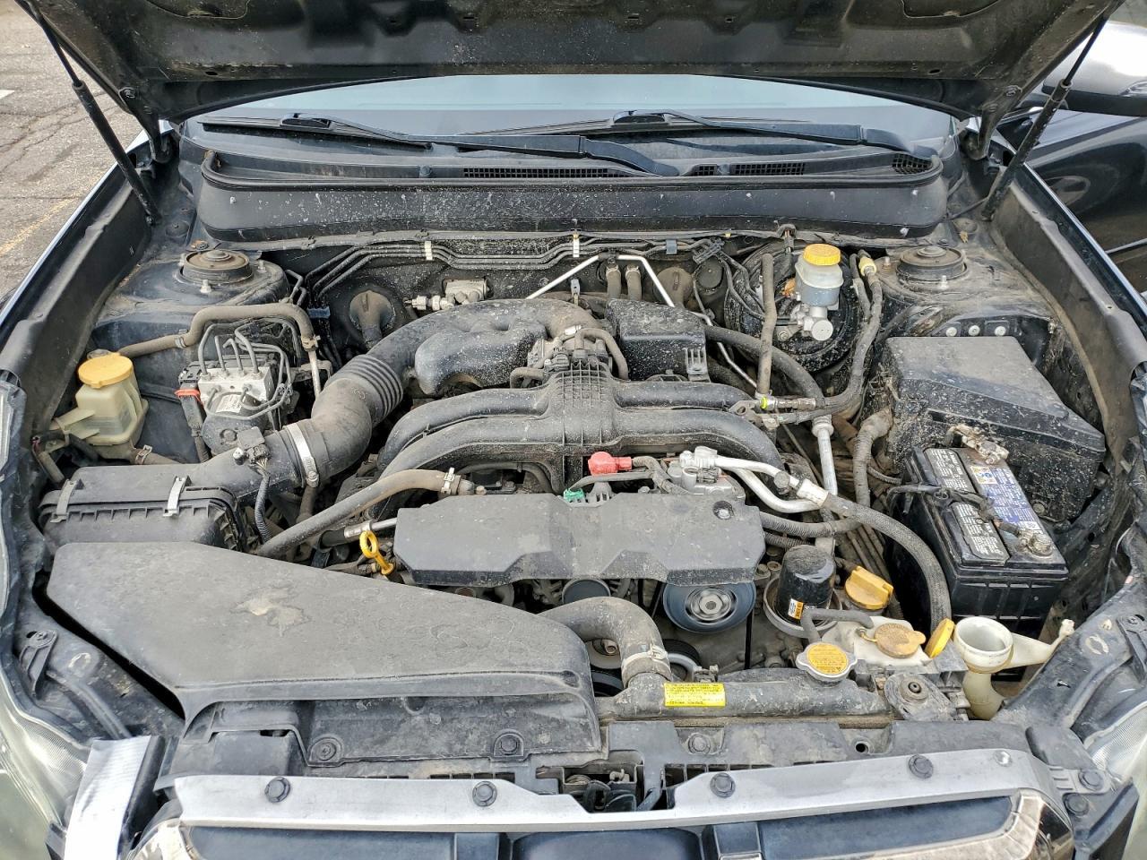 2013 SUBARU Outback