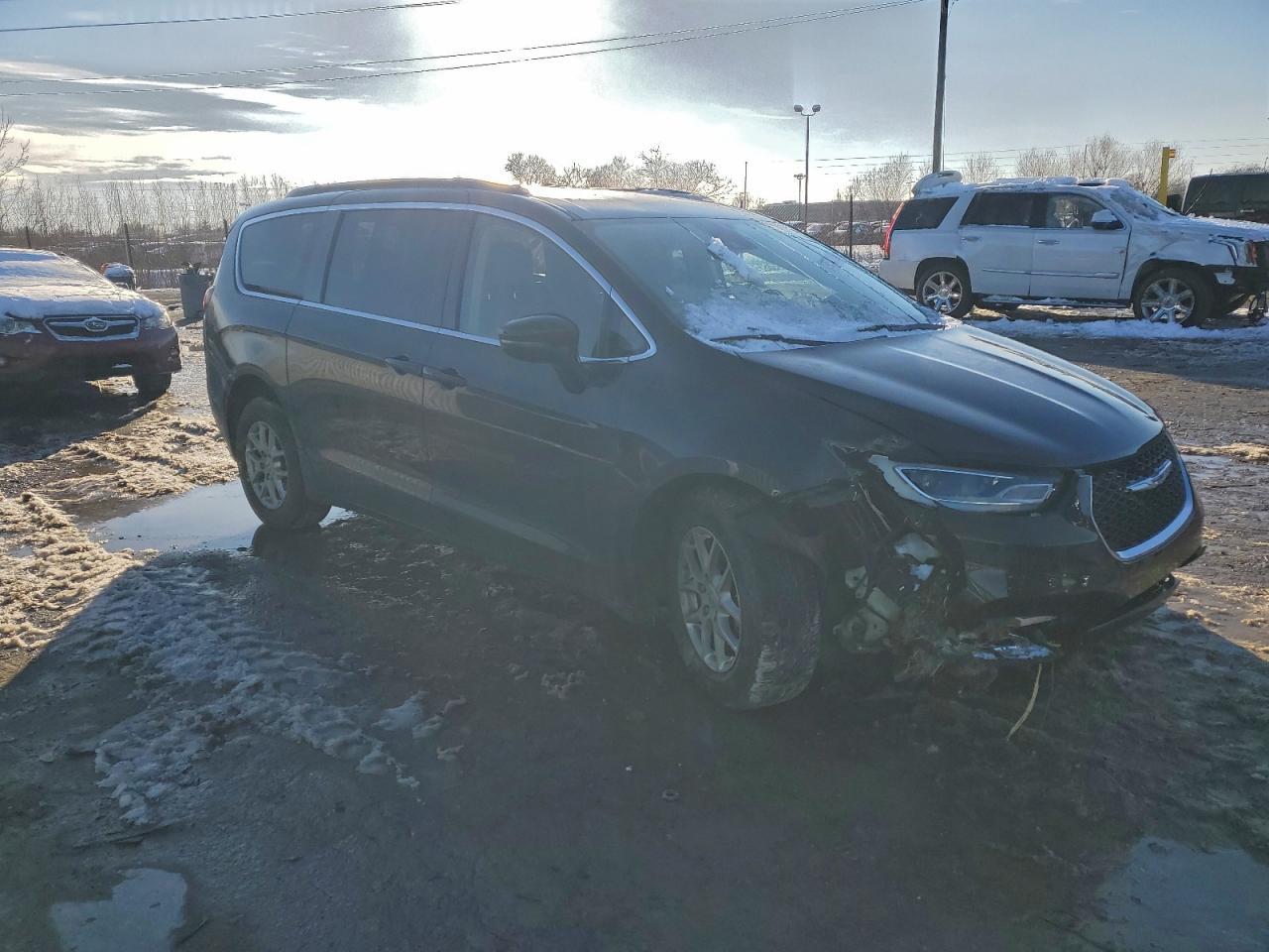 2022 CHRYSLER Pacifica