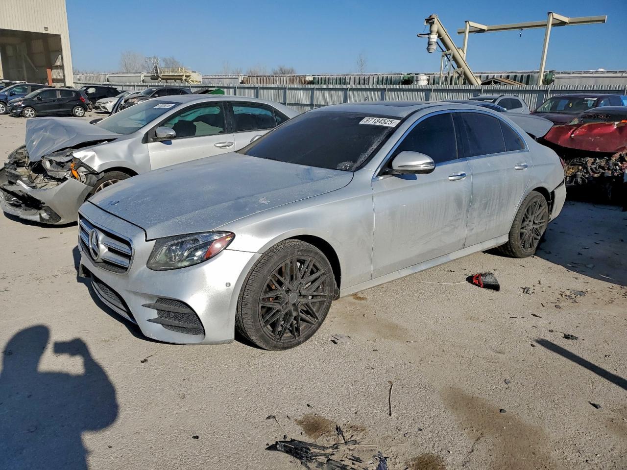 2017 MERCEDES-BENZ E-Class