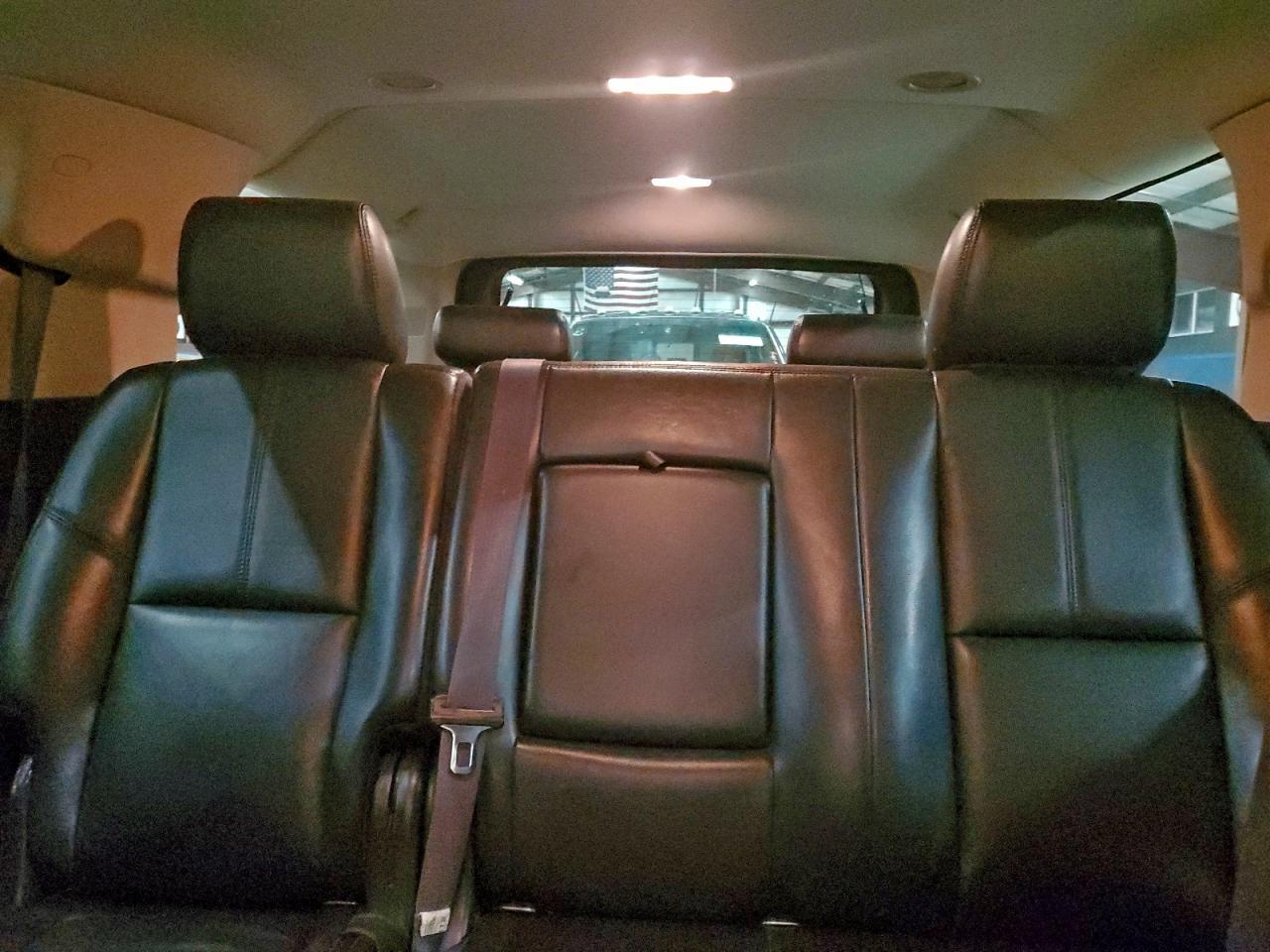 2012 CHEVROLET Suburban
