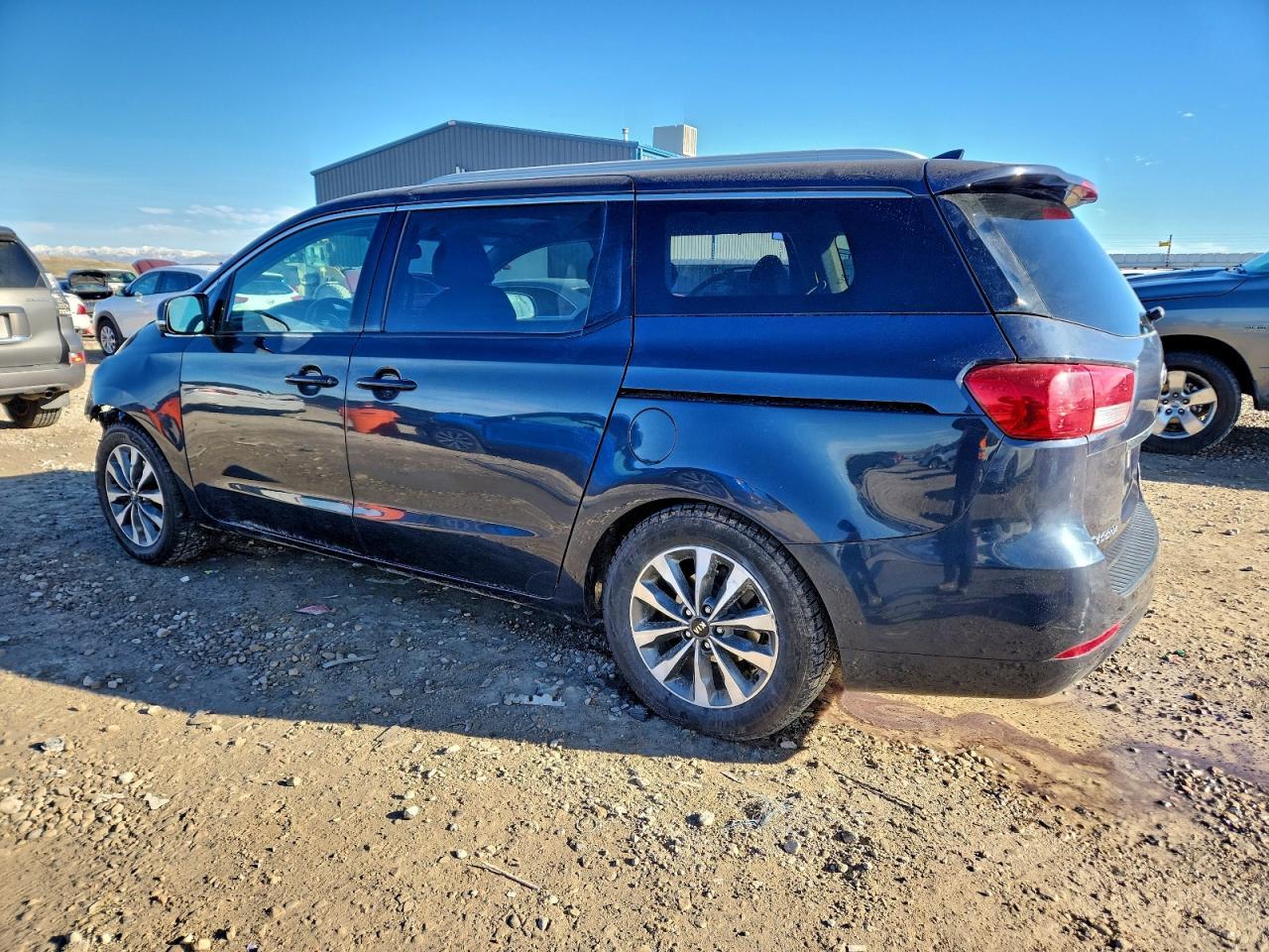 2015 KIA SEDONA