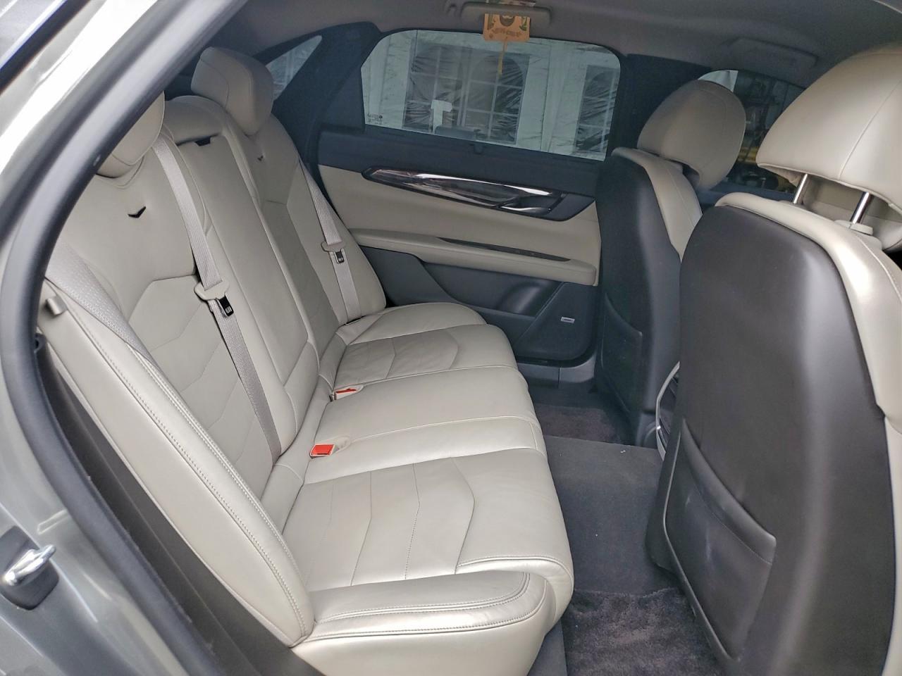 2017 CADILLAC CT6