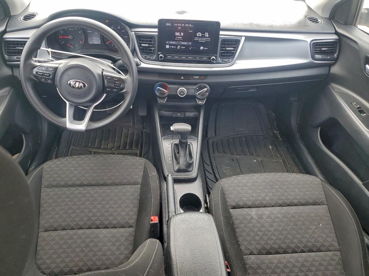 2021 KIA RIO