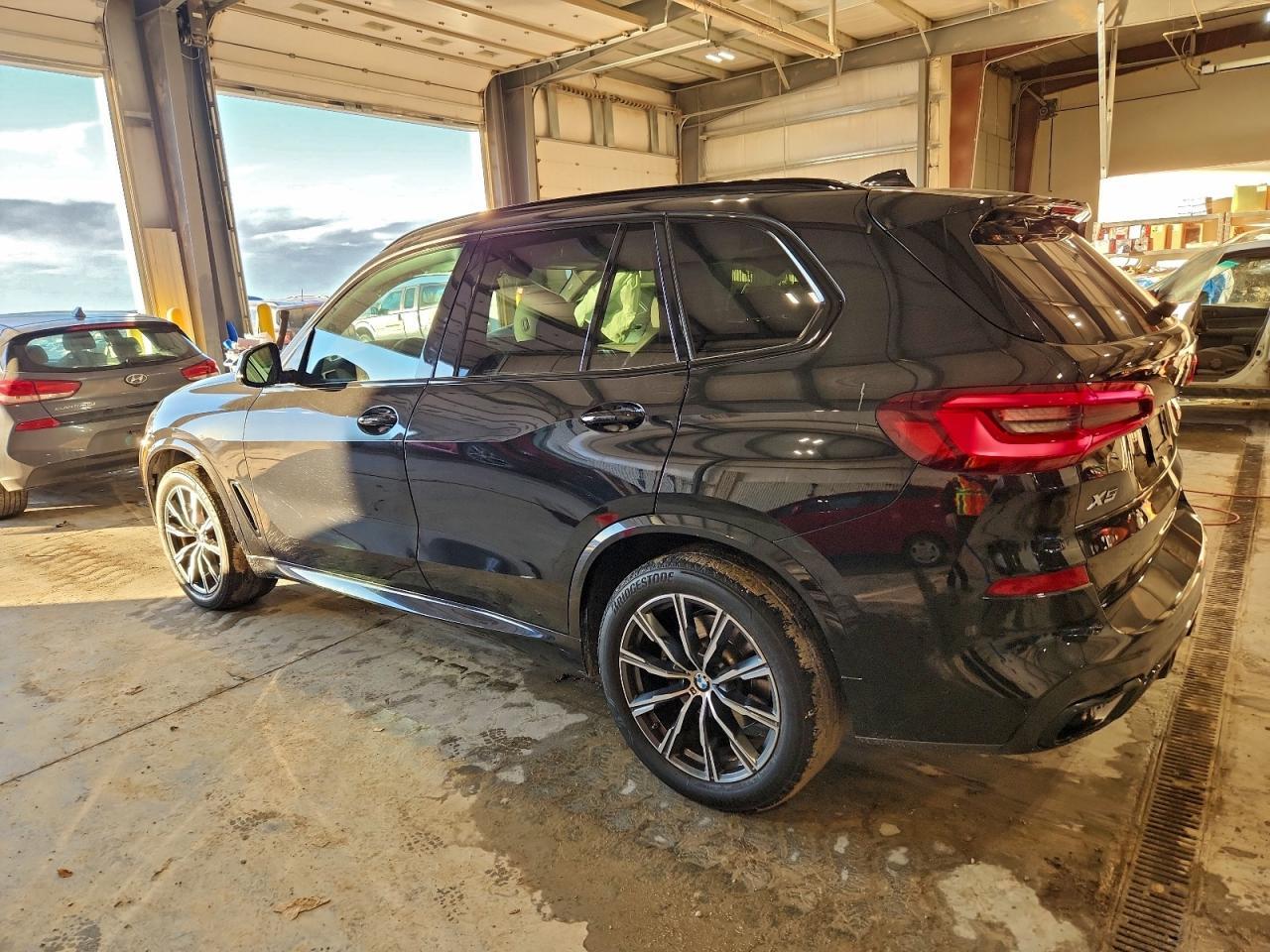 2022 BMW X5