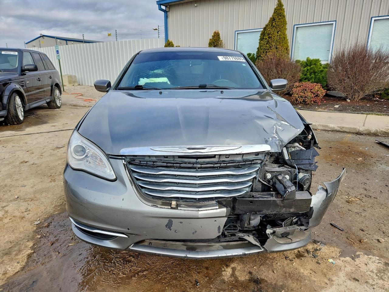 2013 CHRYSLER 200
