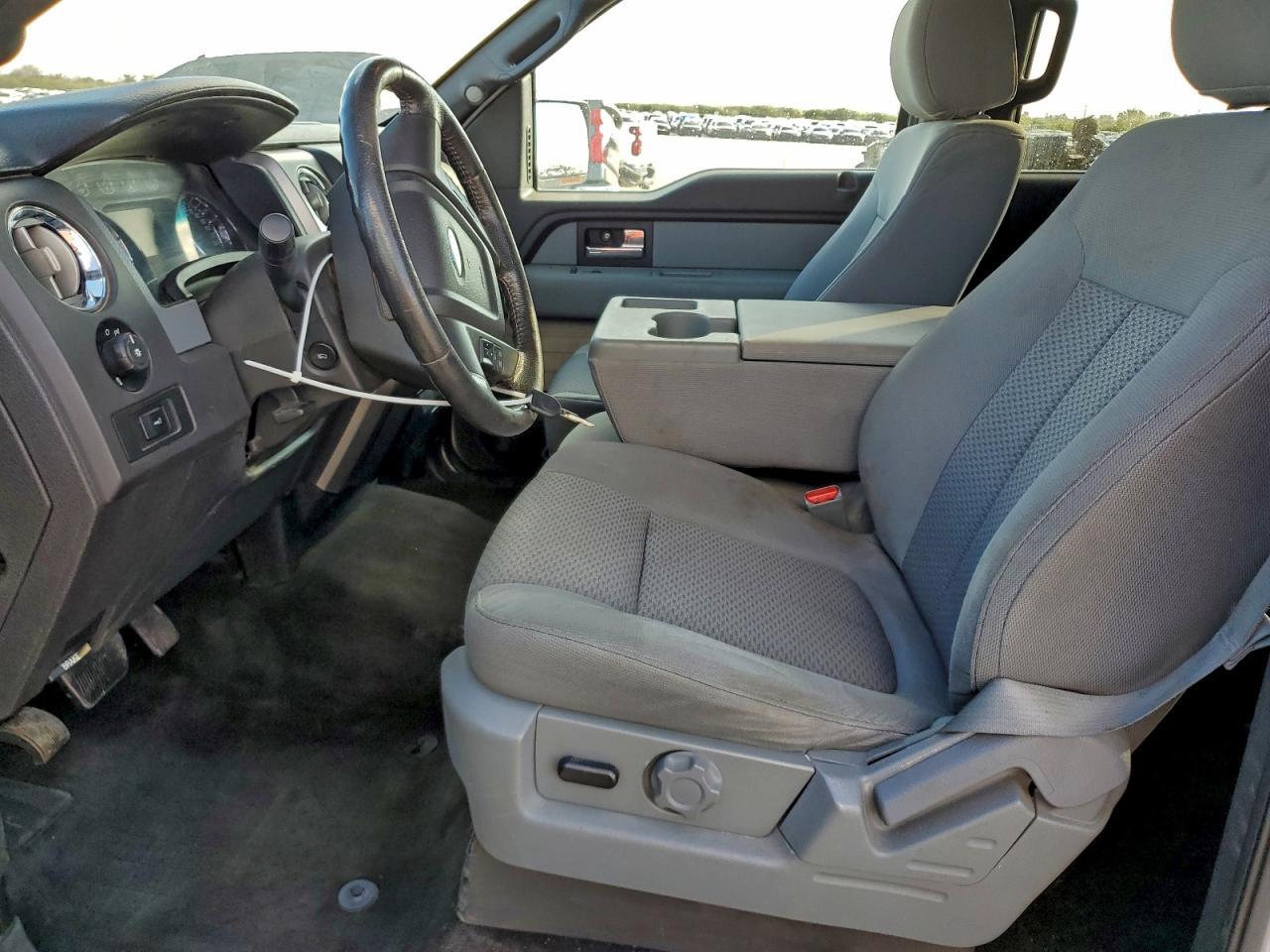 2013 FORD F-150
