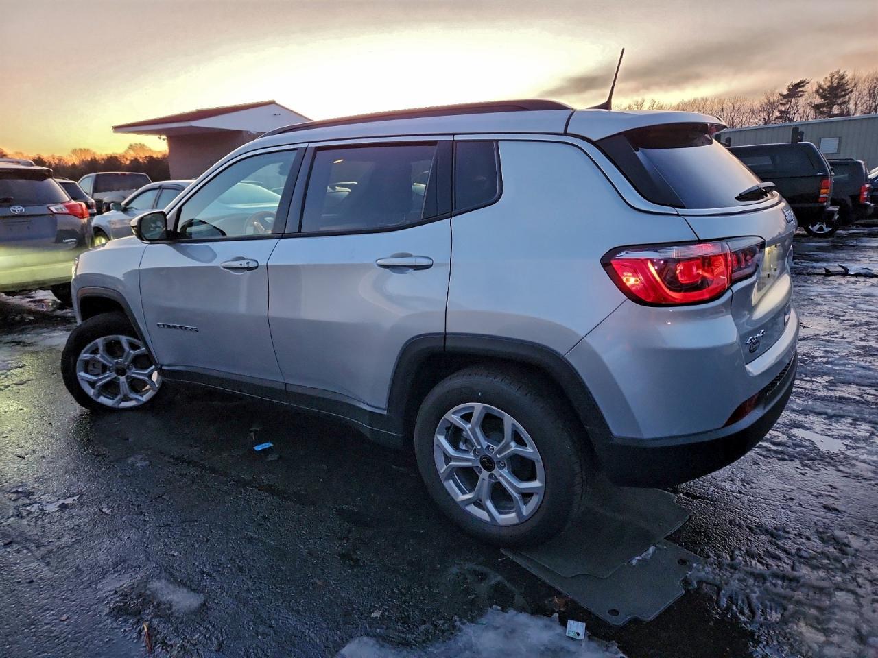 2025 JEEP Compass
