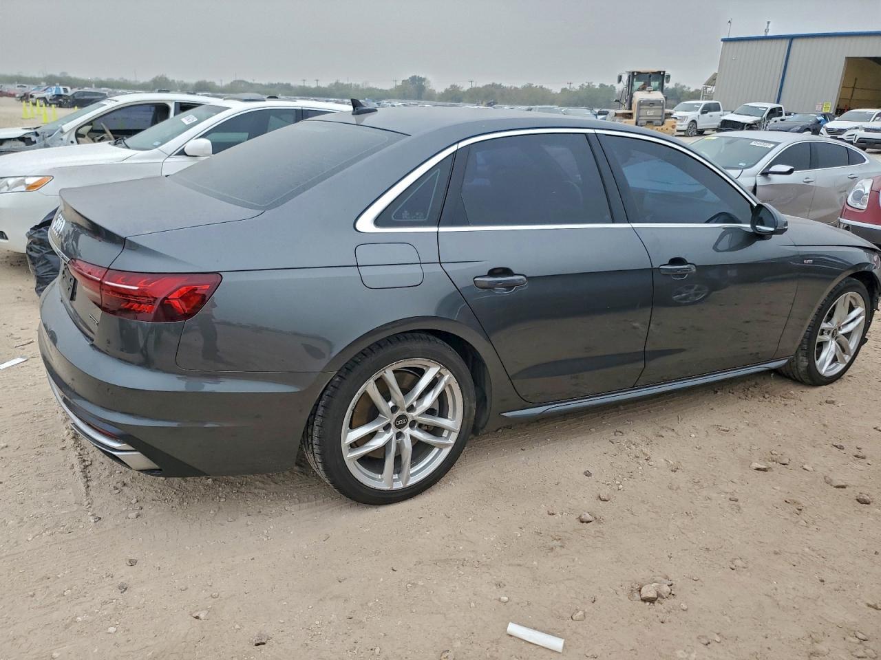 2022 AUDI A4