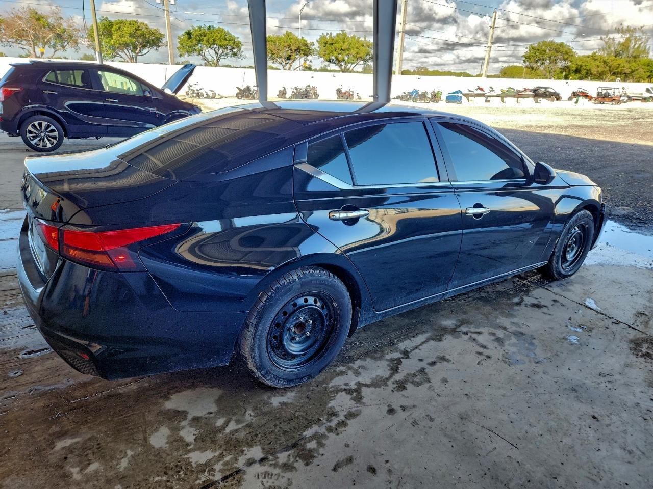 2024 NISSAN ALTIMA