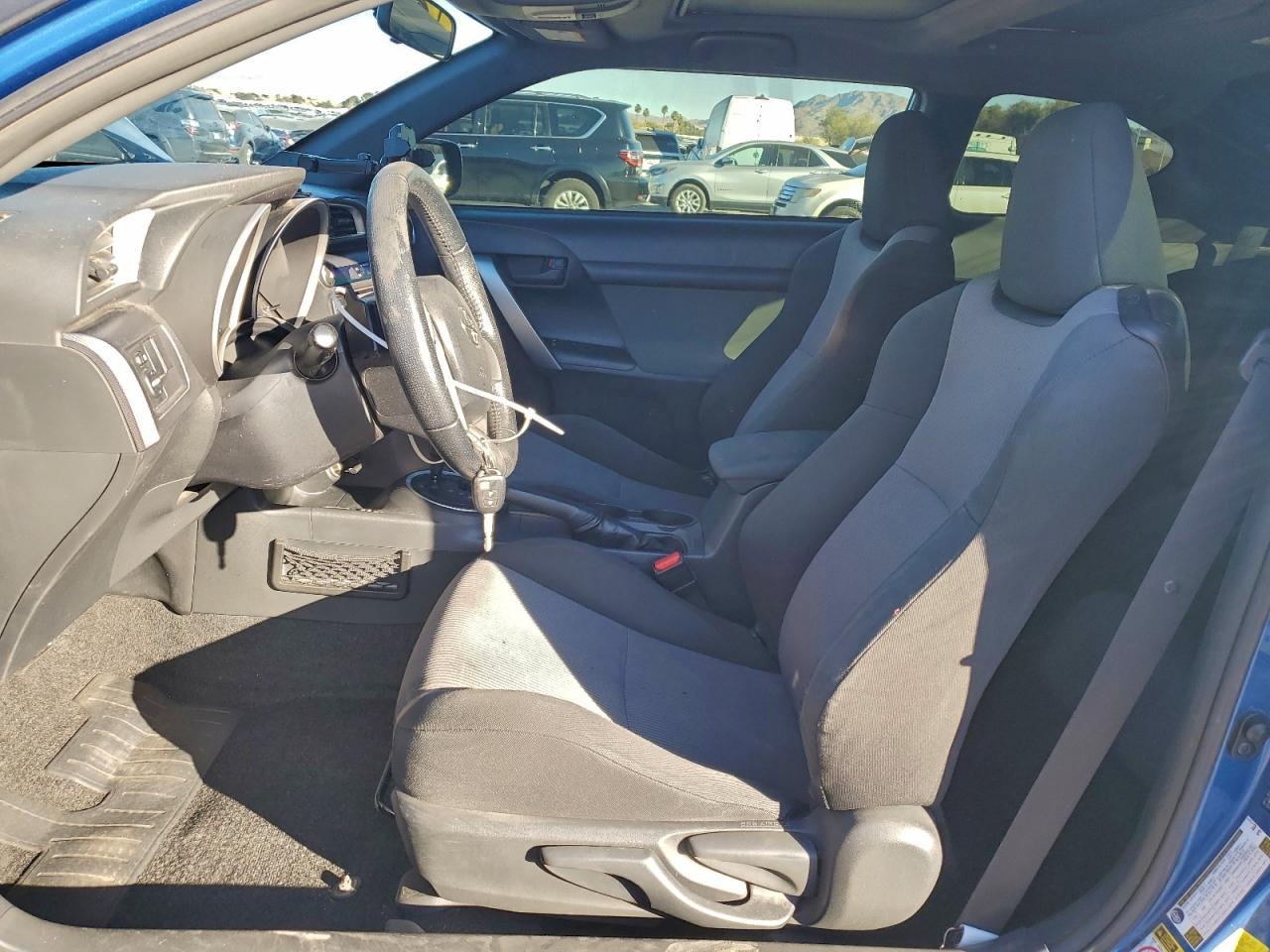 2015 TOYOTA SCION