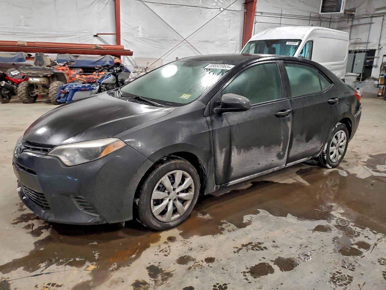 2015 TOYOTA COROLLA