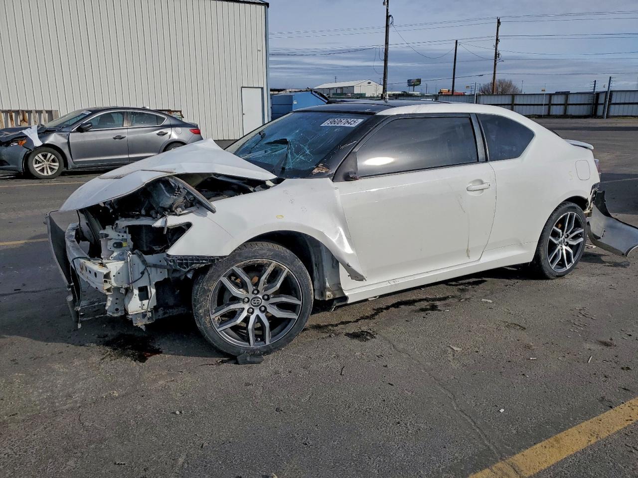 2014 TOYOTA SCION