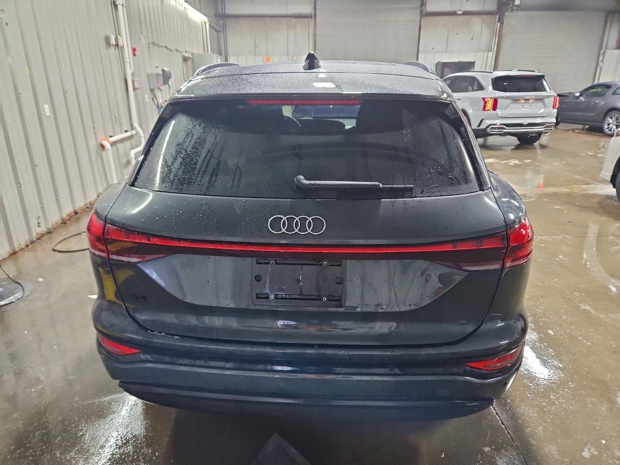 2025 AUDI Q6 e-tron