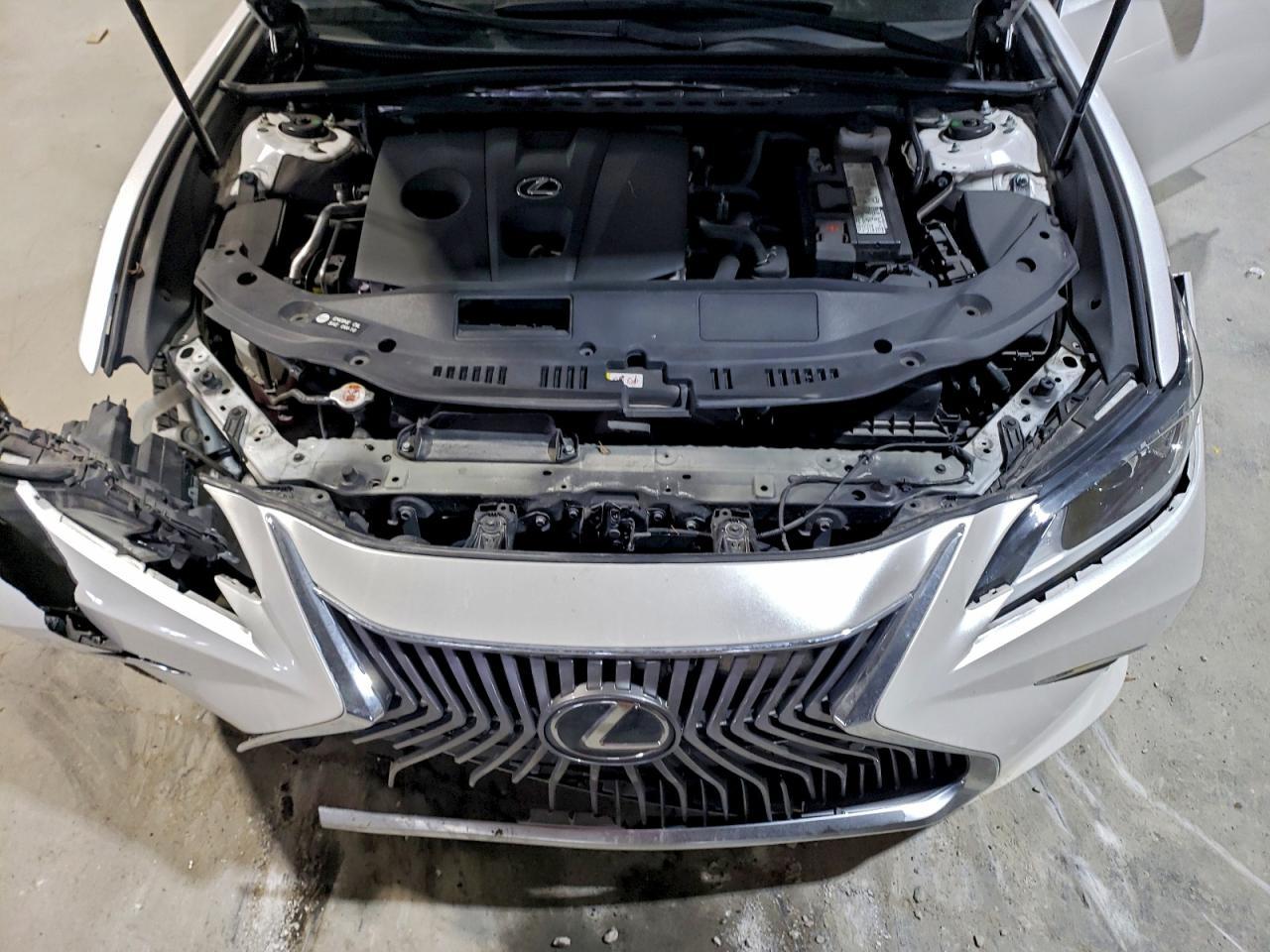 2021 LEXUS ES 250