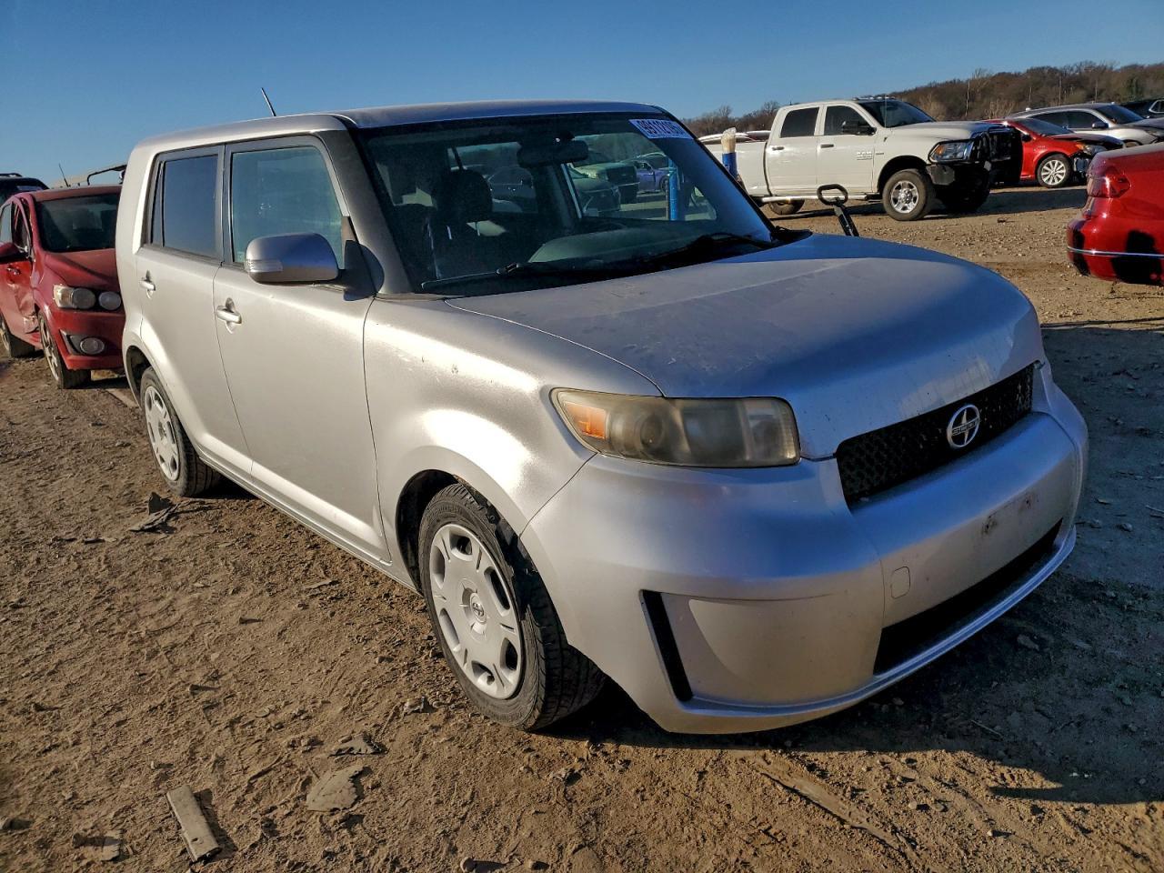 2009 TOYOTA SCION