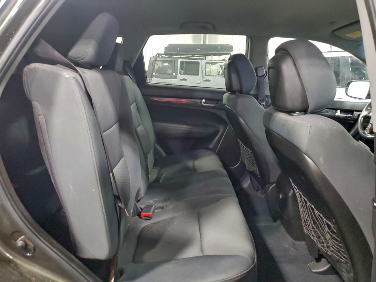 2013 KIA SORENTO
