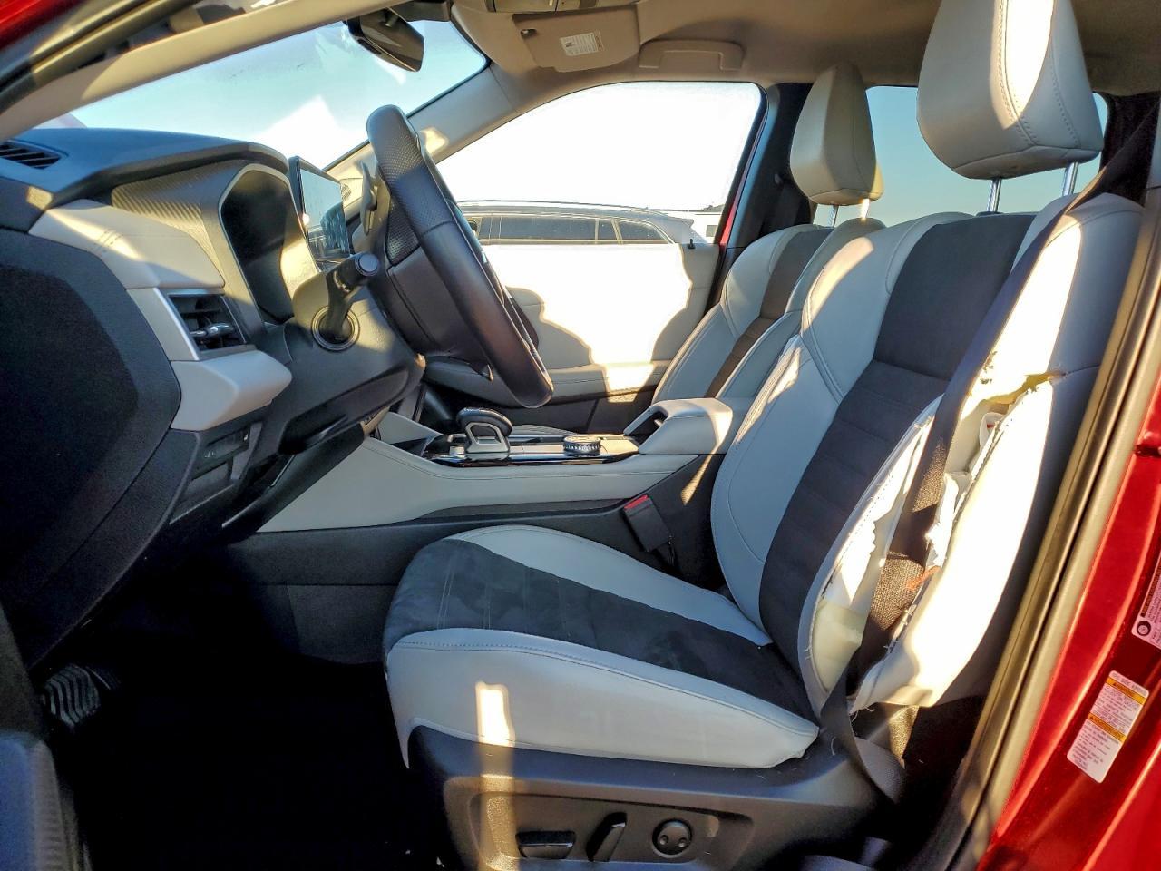 2025 MITSUBISHI outlander