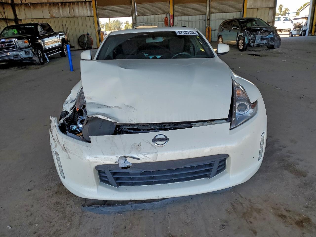 2016 NISSAN 370Z