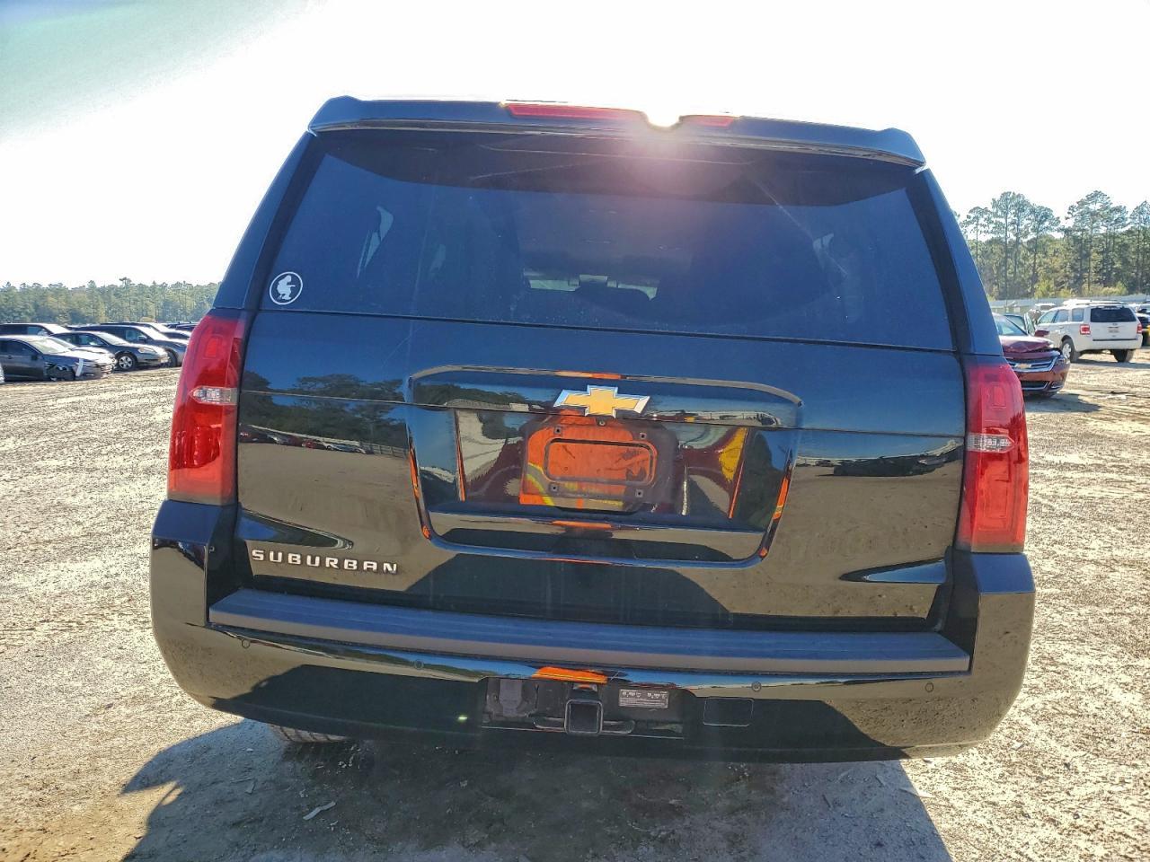 2015 CHEVROLET Suburban